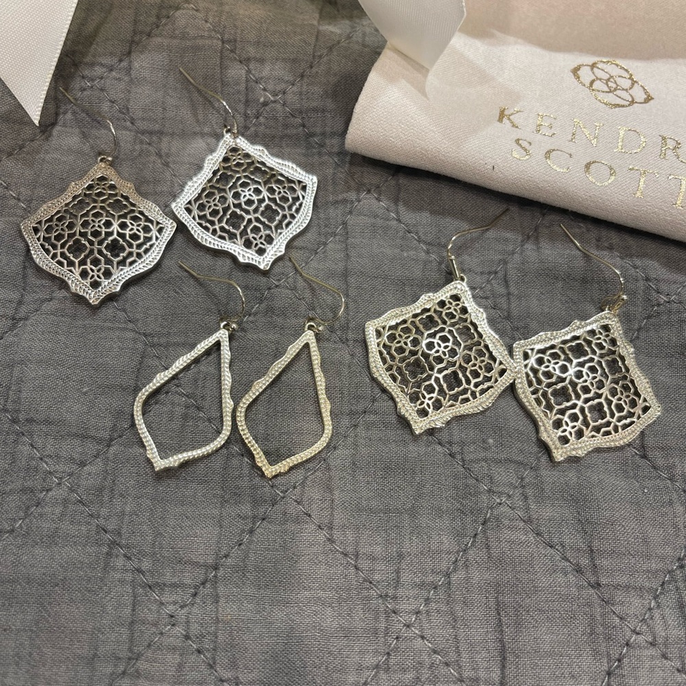 Kendra Scott Earrings - Picture 2 of 3